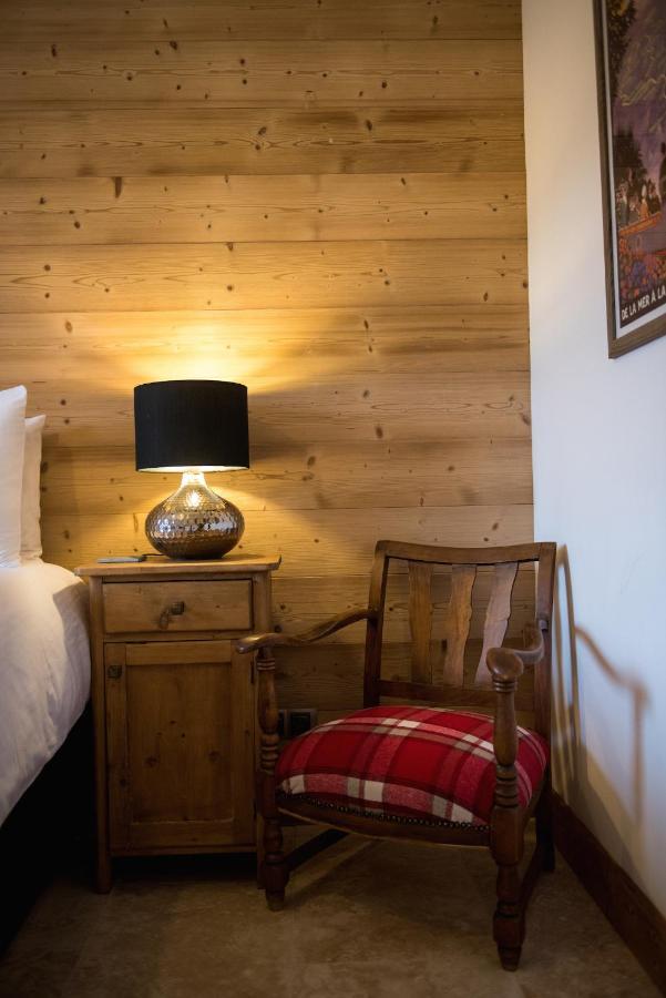 'Petite Ferme Les Bouts' Apartment, Sleeps 6, Nr Morzine La Cote d'Arbroz Exteriör bild