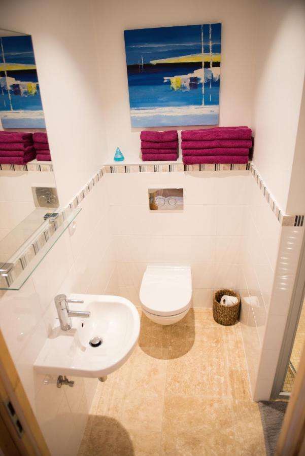 'Petite Ferme Les Bouts' Apartment, Sleeps 6, Nr Morzine La Cote d'Arbroz Exteriör bild