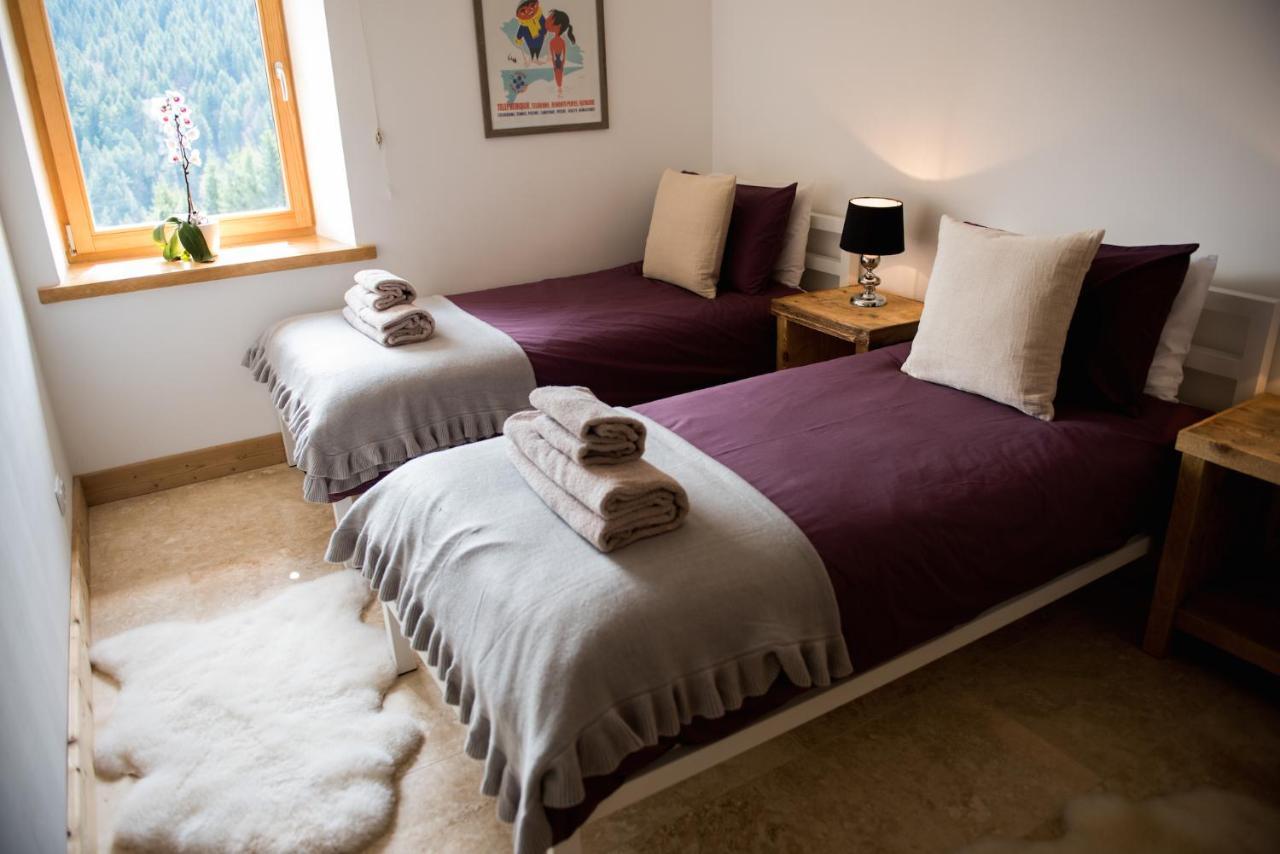 'Petite Ferme Les Bouts' Apartment, Sleeps 6, Nr Morzine La Cote d'Arbroz Exteriör bild