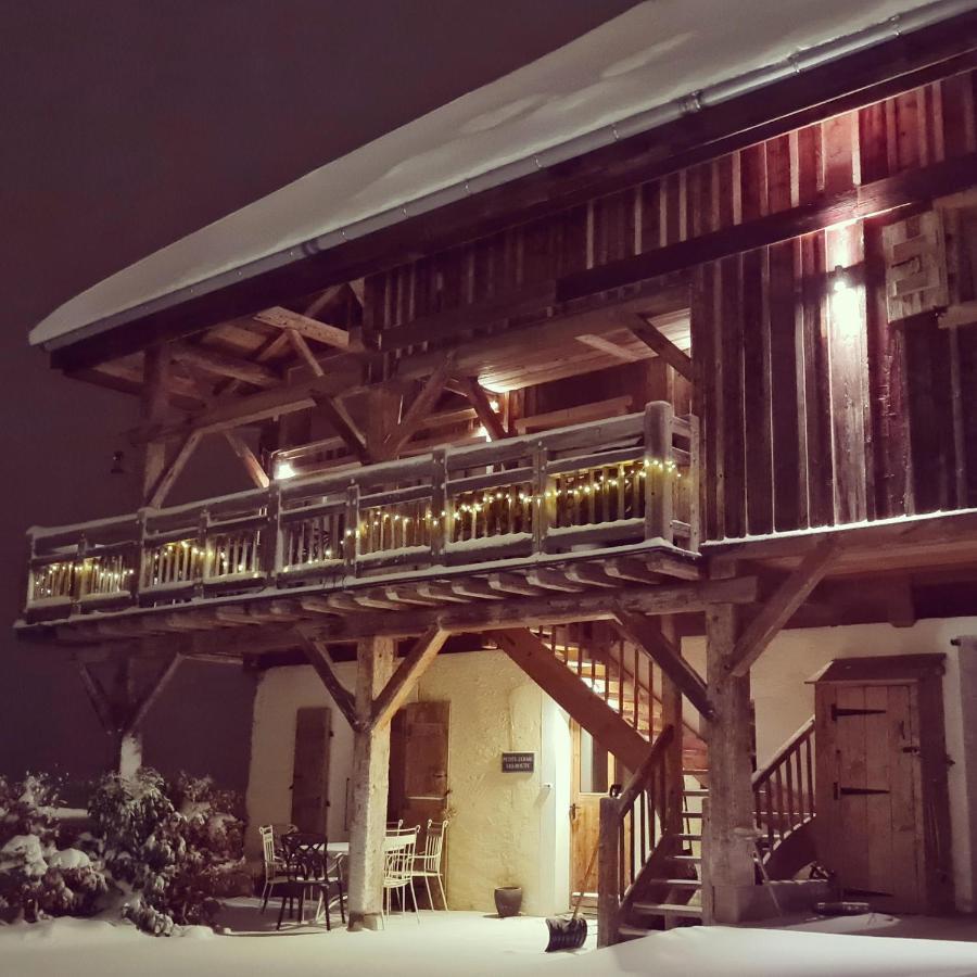 'Petite Ferme Les Bouts' Apartment, Sleeps 6, Nr Morzine La Cote d'Arbroz Exteriör bild